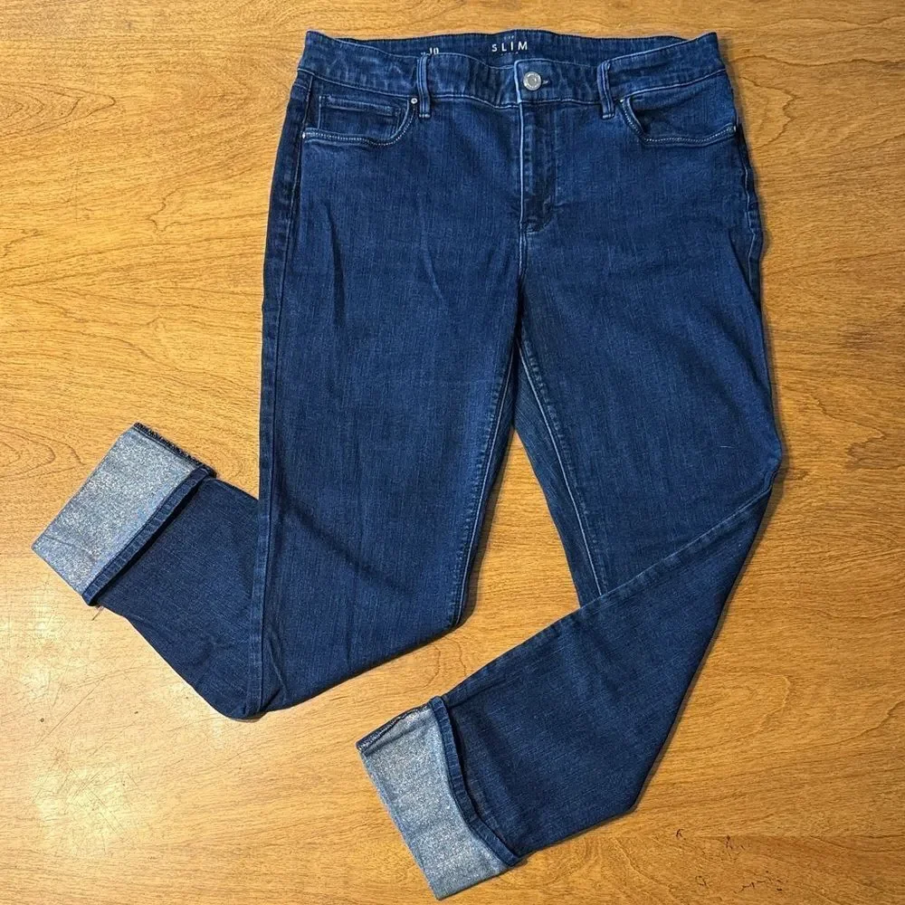 White House Black Market Slim Ankle Jeans